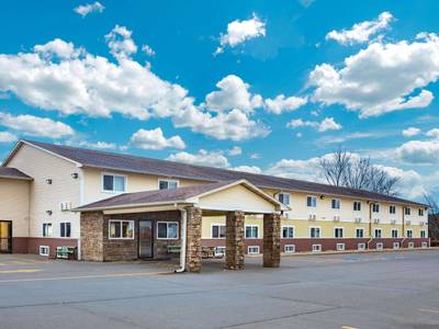 Super 8 Fort Madison