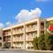 Super 8 Motel - Hermitage