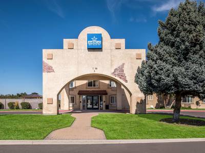 Super 8 Sparks/Reno Area