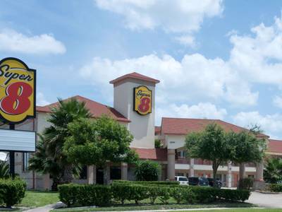 Super 8 Stafford Sugarland Area