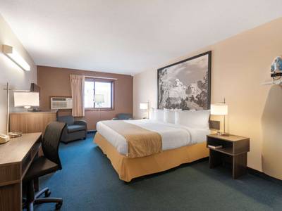 Super 8 Motel - Sturgis