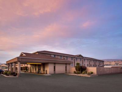 Super 8 Motel - Wenatchee