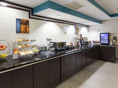 Best Western Plus Birmingham Inn & Suites