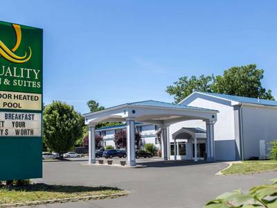 Quality Inn & Suites