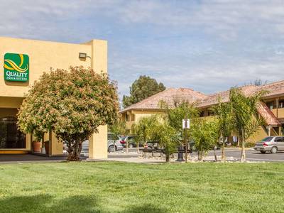 Quality Inn & Suites