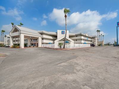 Motel 6 Brownsville North #4625