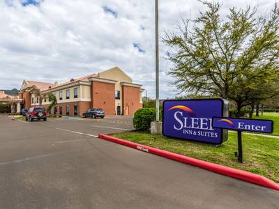 Sleep Inn & Suites Stafford - Sugarland