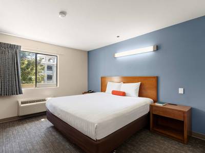 Good Nite Inn, Fremont