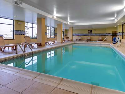 Hampton Inn & Suites Indianapolis-Airport