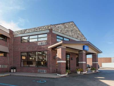 Baymont Inn & Suites Downtown Detroit (Foto)