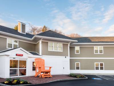 Howard Johnson Quincy