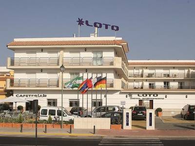 Loto Conil Hotel Apartamentos