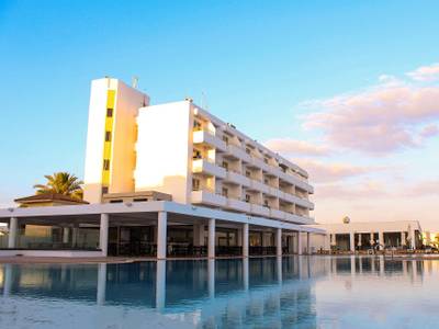 Piere Anne Beach Hotel