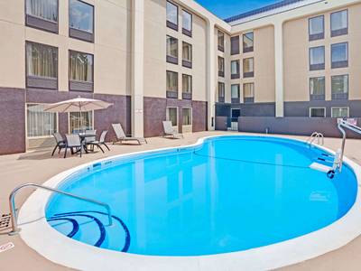 Wyndham Garden Charlotte Executive Park