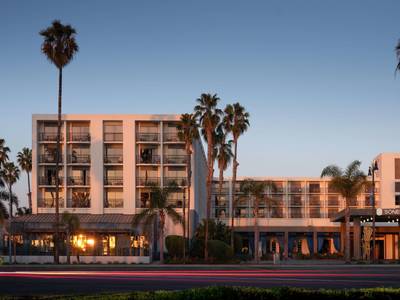 Crowne Plaza Redondo Beach and Marina