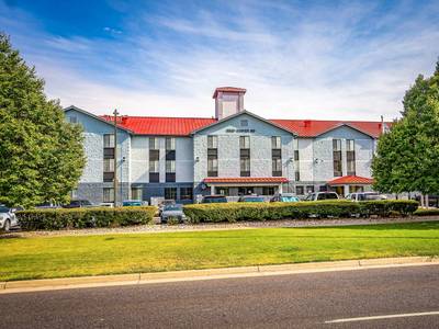 AmericInn Hotel & Suites Denver Airport