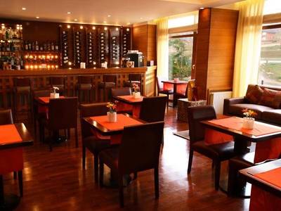 RH Rochester Calafate