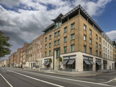 The Morrison a DoubleTree by Hilton Hotel