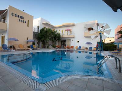 Cosmi Studios & Apartments