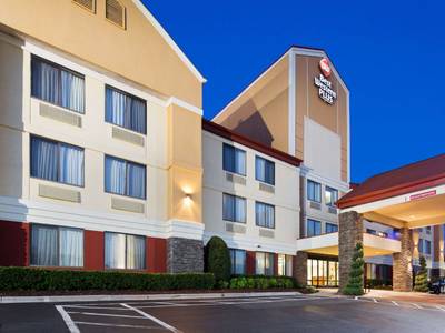Best Western Plus Huntersville Inn & Suites Near Lake Norman