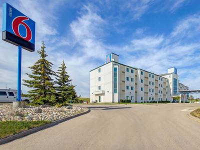 Motel 6 Grande Prairie