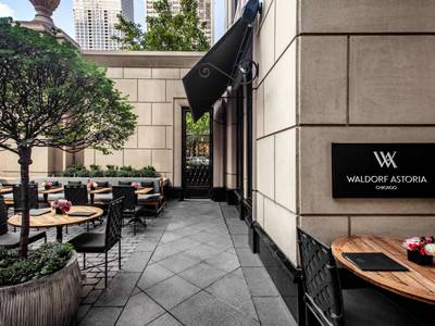 Waldorf Astoria Chicago