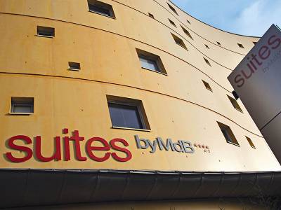 OnlySuites Paris CDG