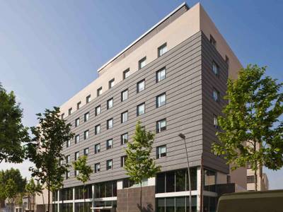 ibis Barcelona Pza Glories 22