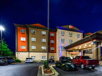 Best Western Plus JFK Inn & Suites (Foto)