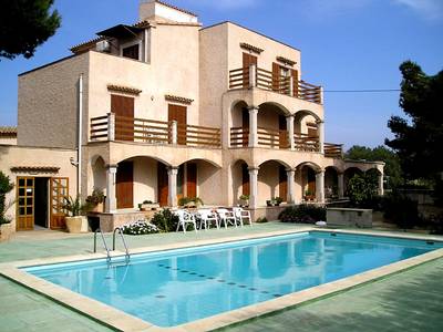 Apartamentos Villa Primera