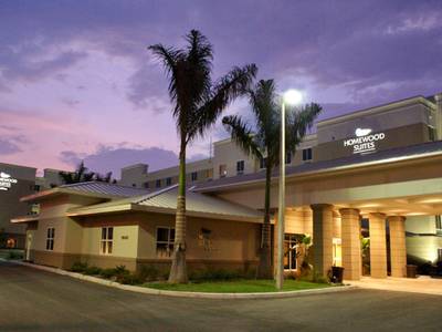 Homewood Suites by Hilton Fort Myers Airport FGCU