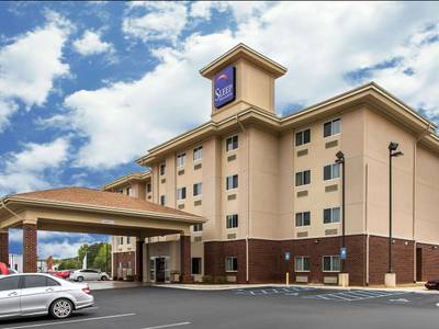 Sleep Inn & Suites