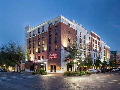 Hampton Inn Suites - Gainesville Downtown