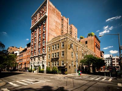 Washington Square Hotel