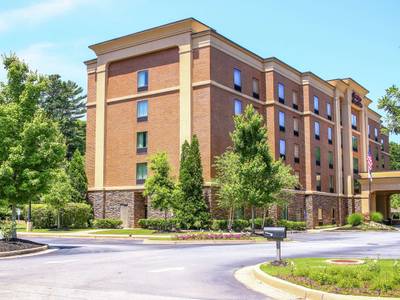 Hampton Inn Suites Flowery Branch