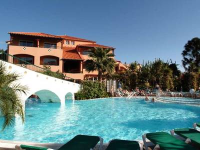 Pestana Village Garden Hotel