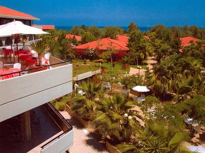 Grand Palladium Garden Beach Resort & Spa