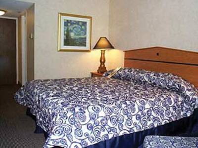 DoubleTree by Hilton Hotel Pittsburgh - Green Tree