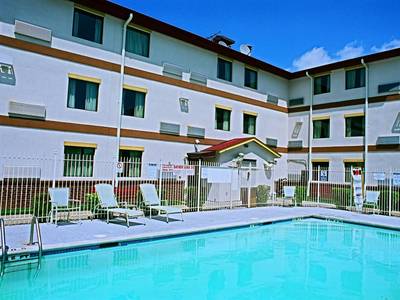 Americas Best Value Inn St. Louis South