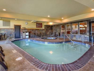 Comfort Inn & Suites by Sea Seaside Convention Center / Boardwalk