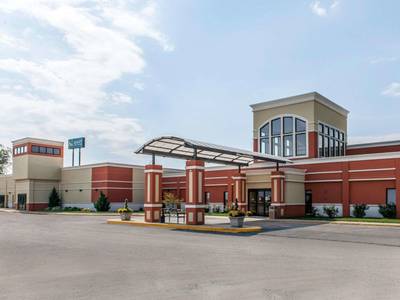 Quality Inn & Suites Conference Center