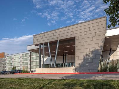 Holiday Inn Omaha Southwest