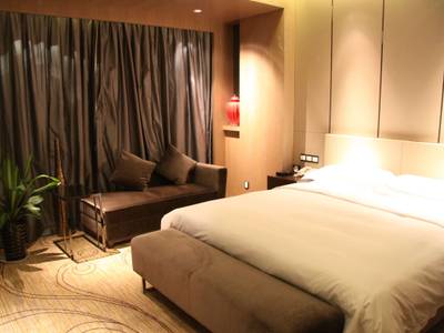 Ramada Xian Bell Tower