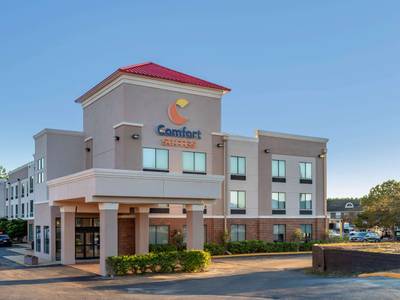 Comfort Suites