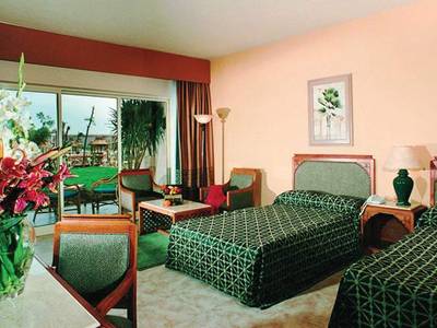 Parrotel Beach Resort