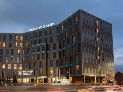 Park Grand London Heathrow