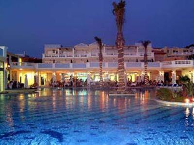 Radisson Blu Beach Resort