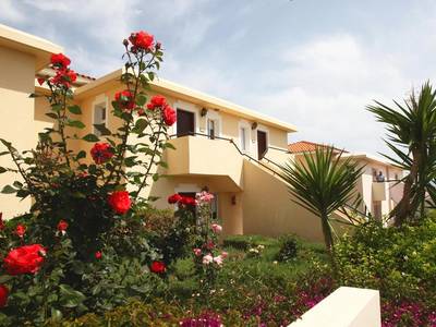 Akamanthea Holiday Village