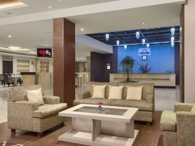 Days Hotel Neemrana Jaipur Highway