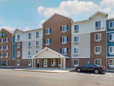 WoodSpring Suites Akron